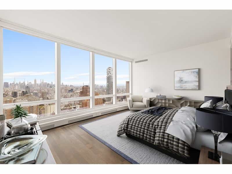 Condominium in New York, New York 12144640