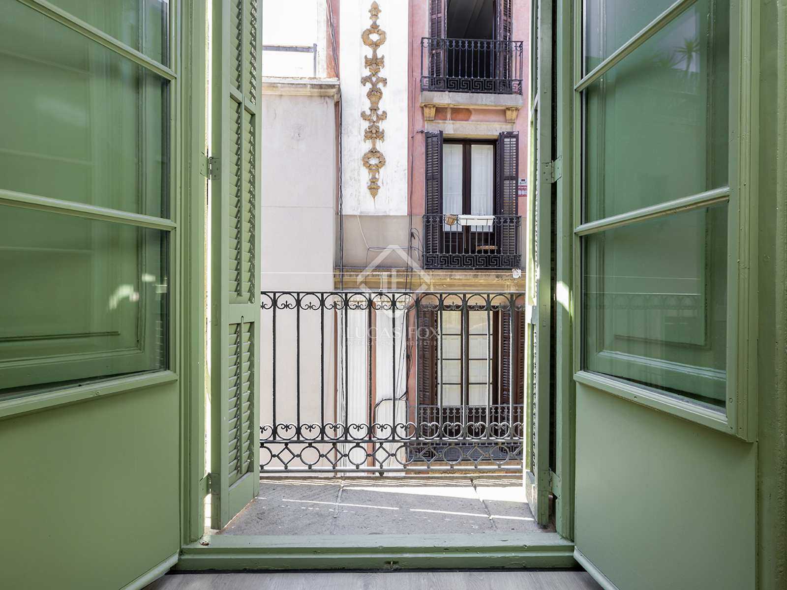 Condominium in Barcelona, Catalonia 12144748