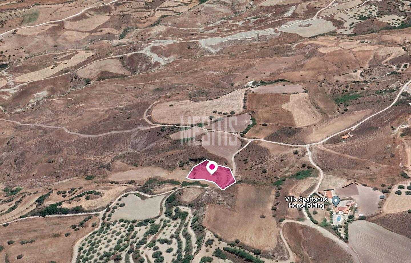 Tanah dalam Tala, Pafos 12145696