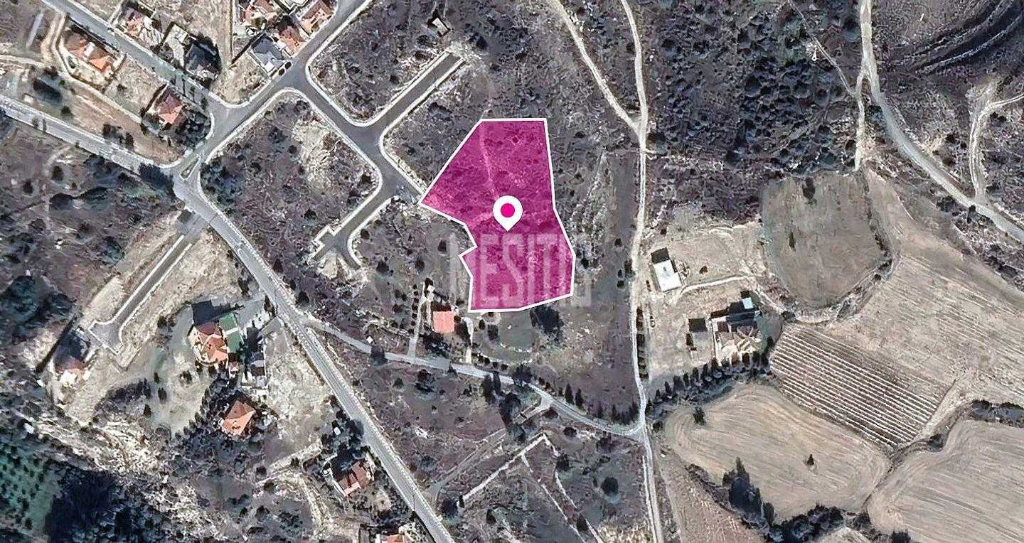 Tanah dalam Pano Lefkara, Larnaka 12145847