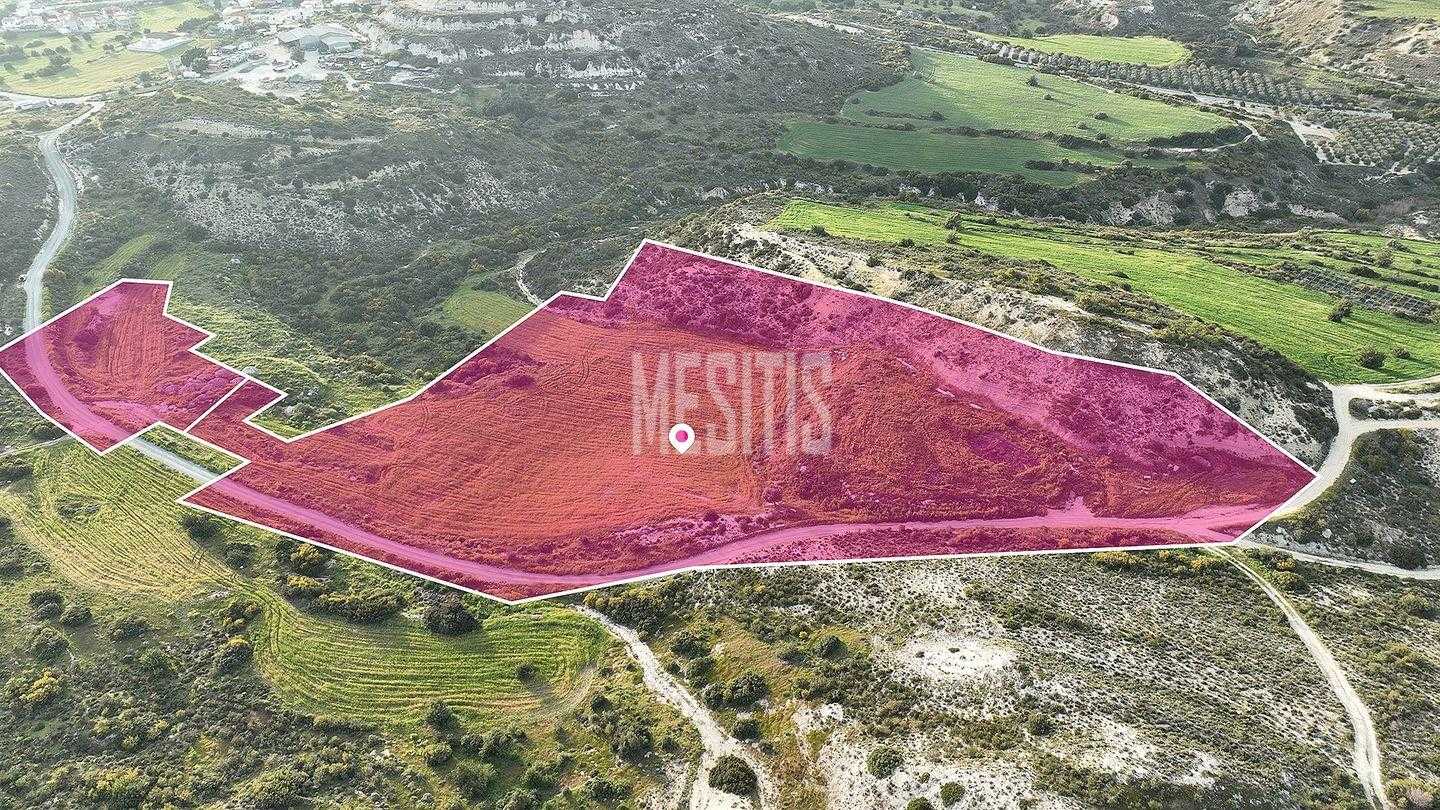 Tanah dalam Pano Lefkara, Larnaka 12146022