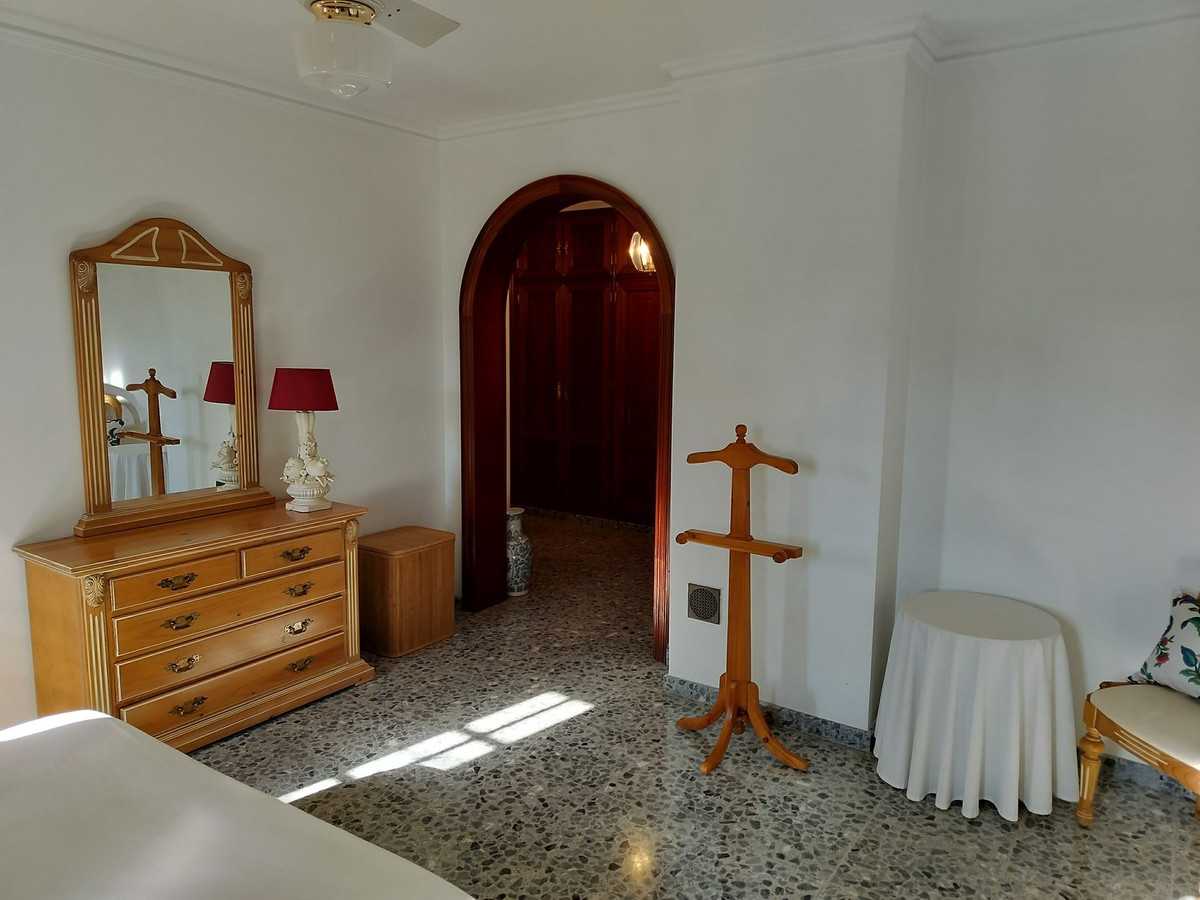 House in El Coto, Asturias 12146228