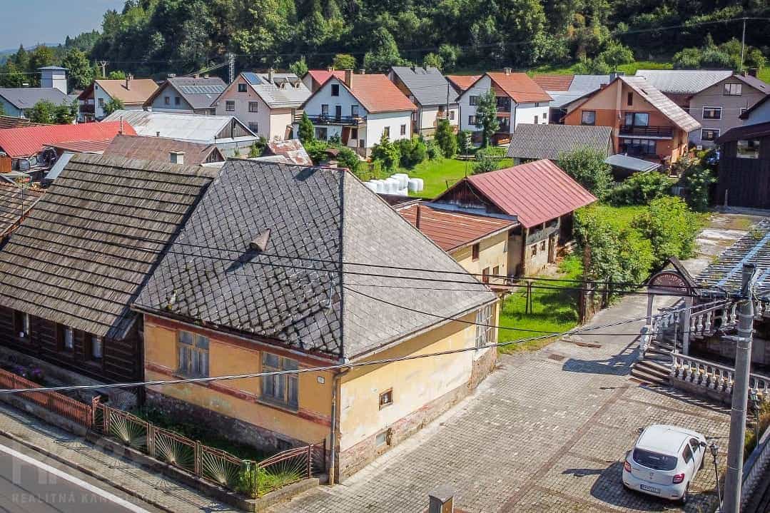عمارات في Spisske Hanusovce, Presovsky 12146272