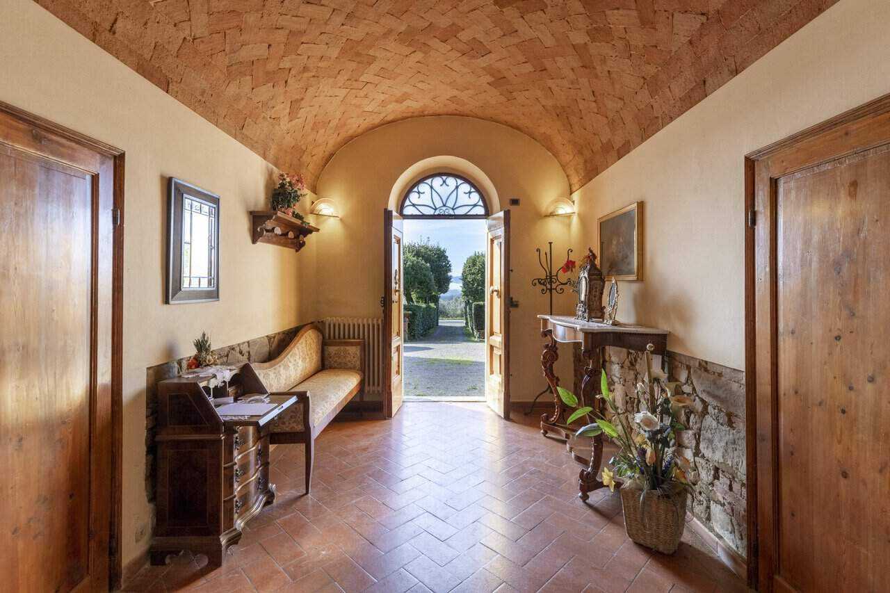 عمارات في Loro Ciuffenna, Toscana 12146319