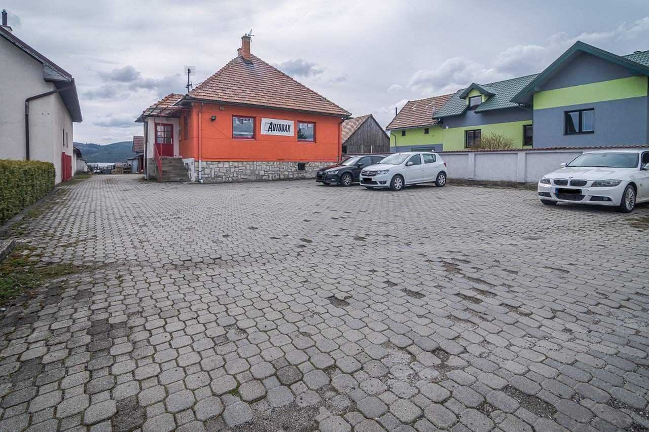 Condominium in Hozelec, Presovsky 12146336