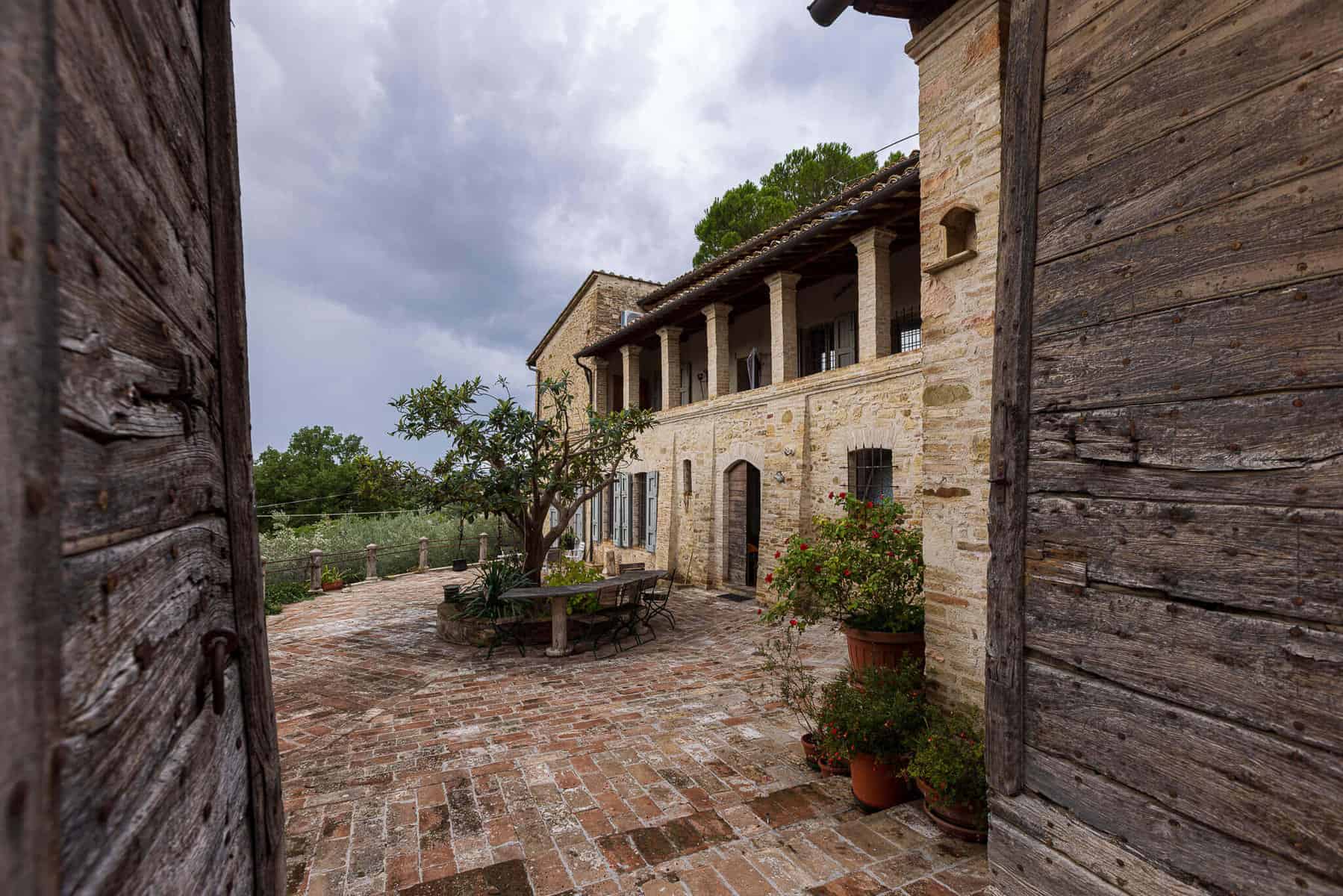 Condominium dans Assisi, Umbria 12146338