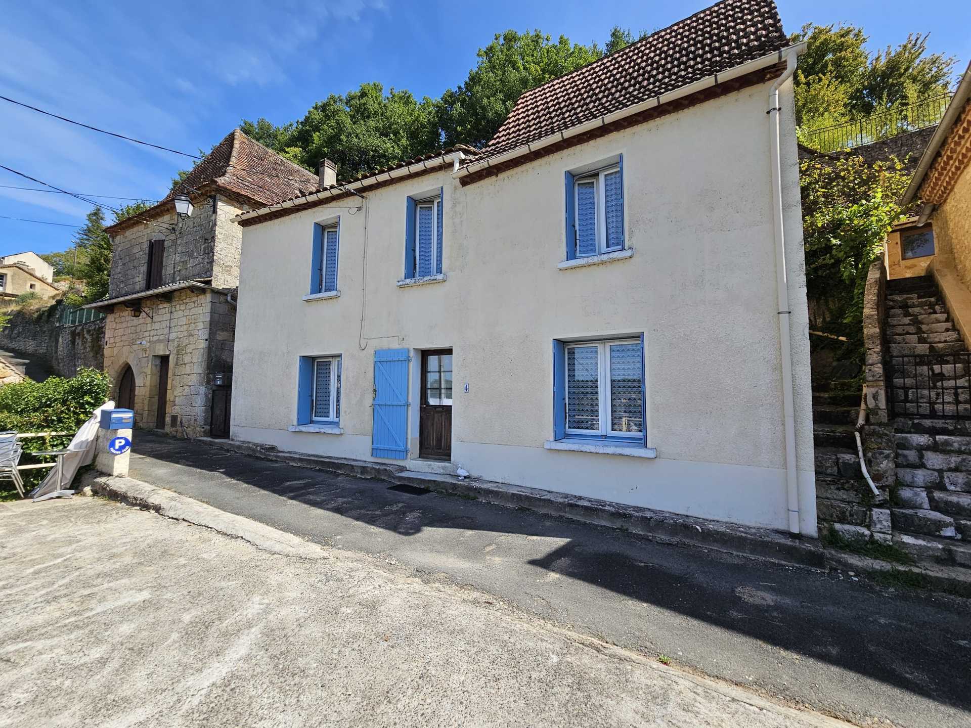 House in Couze-et-Saint-Front, Nouvelle-Aquitaine 12146369