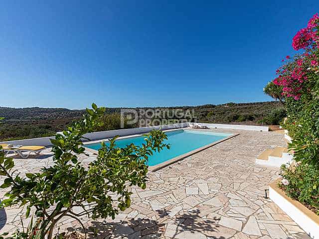 House in Budens, Faro 12146436