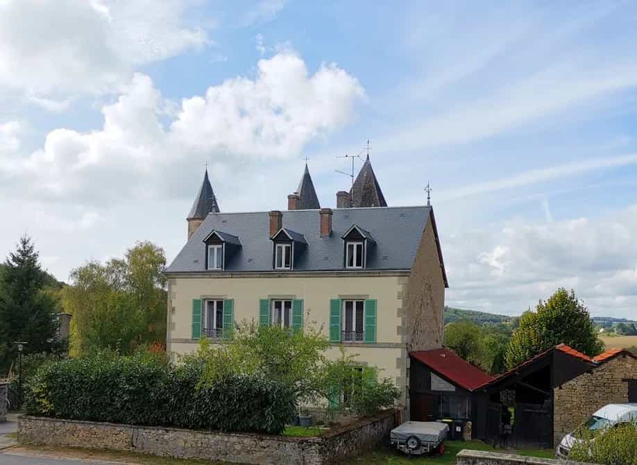 Talo sisään La Souterraine, Nouvelle-Aquitaine 12146443