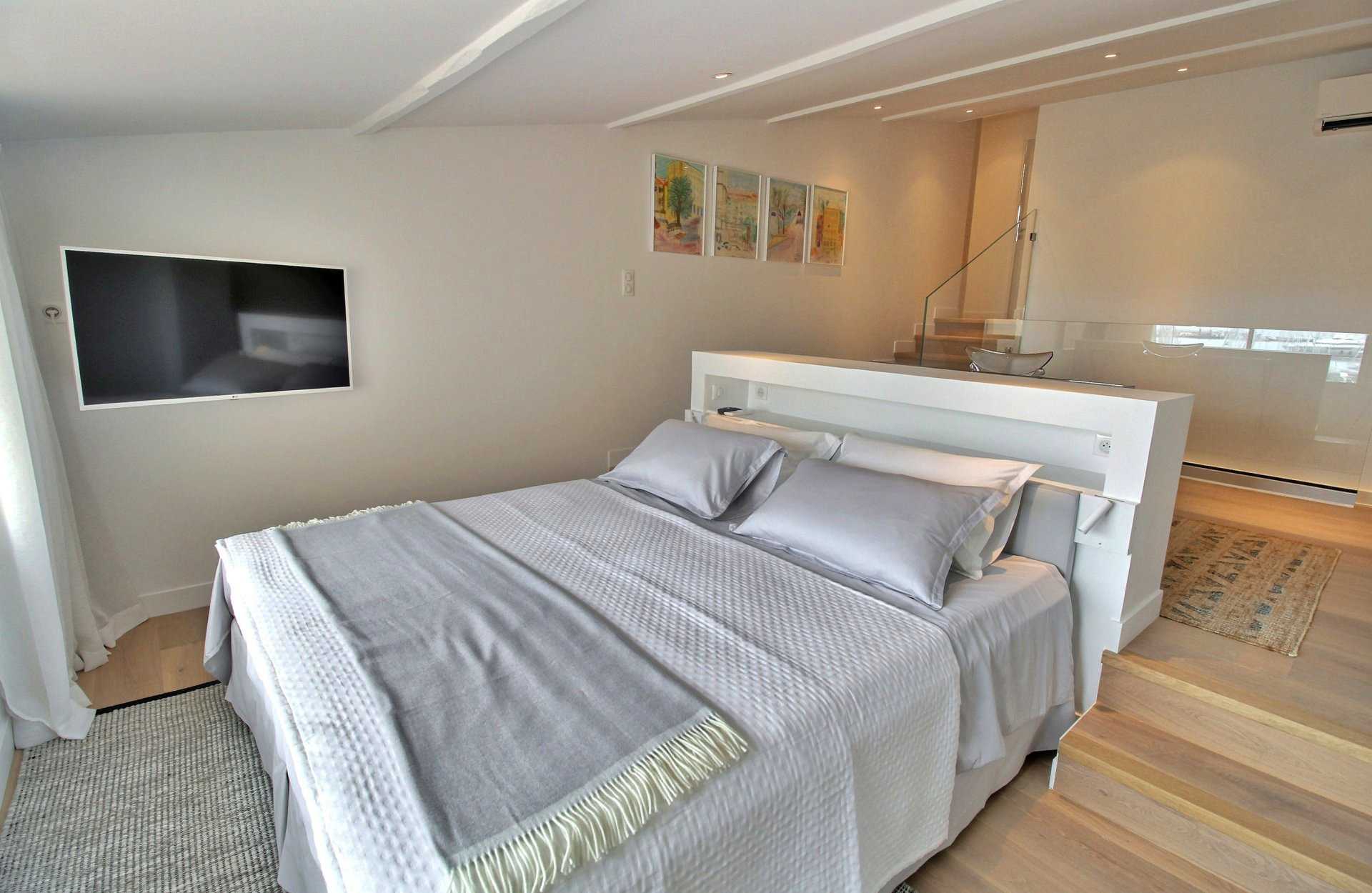 公寓 在 Cannes, Provence-Alpes-Côte d'Azur 12146462