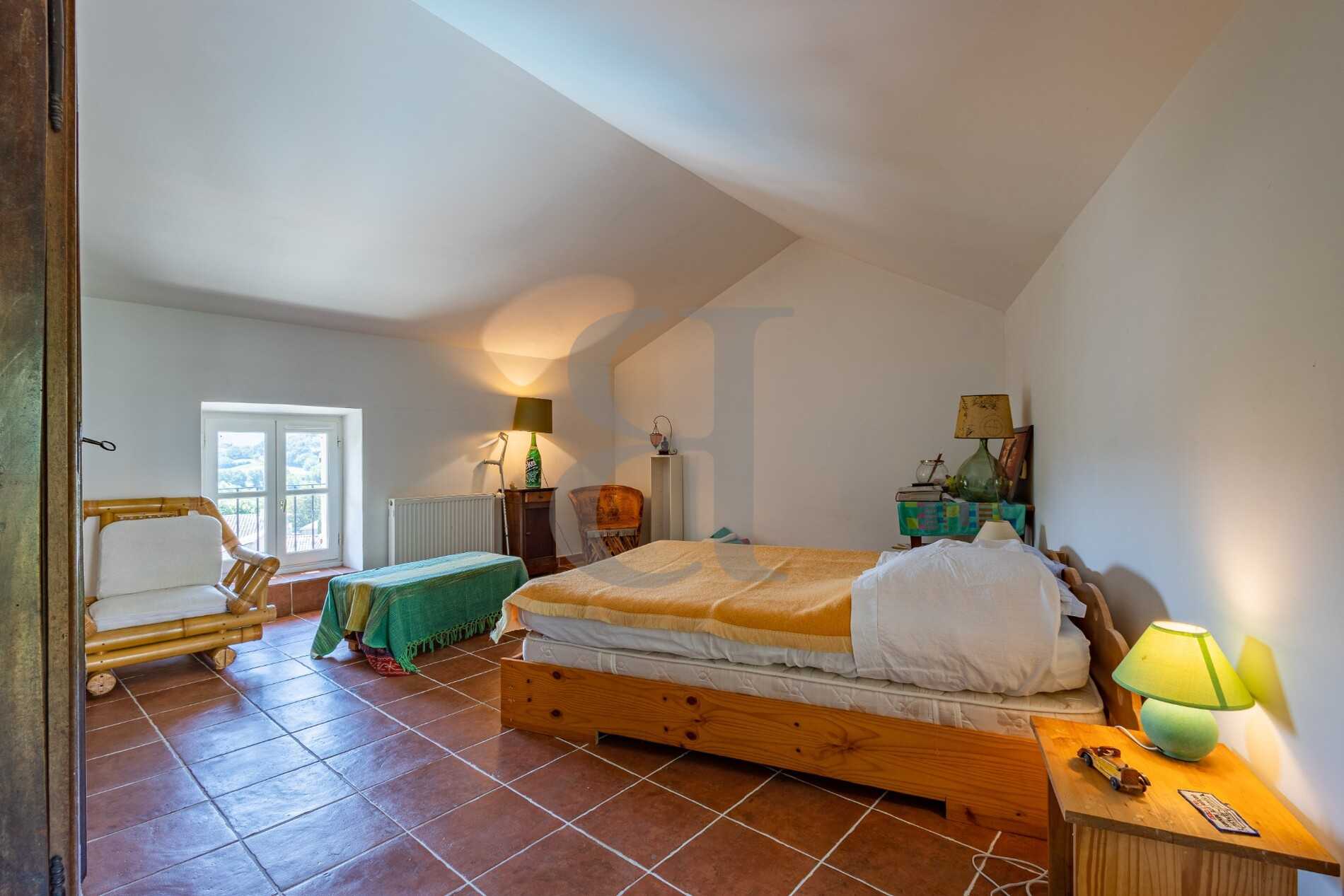 بيت في Visan, Provence-Alpes-Côte d'Azur 12146474
