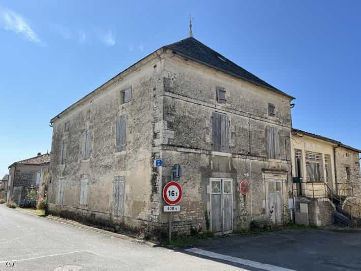 Kantor di Ruffec, Nouvelle-Aquitaine 12146528