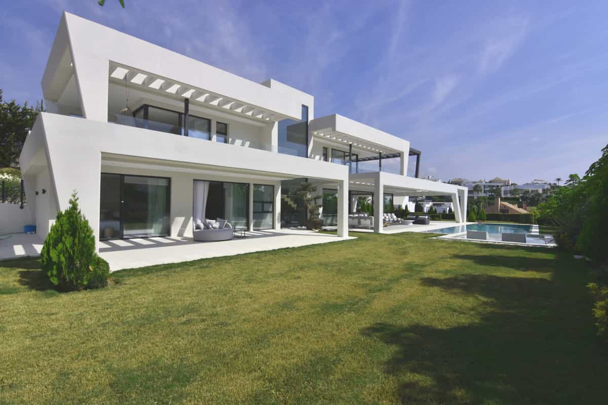 Huis in Marbella, Andalusië 12146886