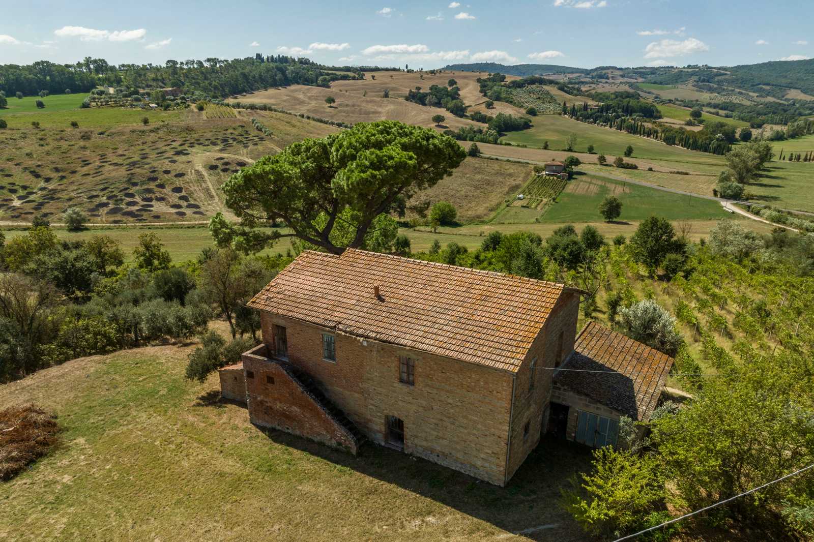 房子 在 Torrita di Siena, Tuscany 12146912