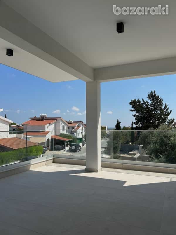 Condominium in Erimi, Limassol 12147180