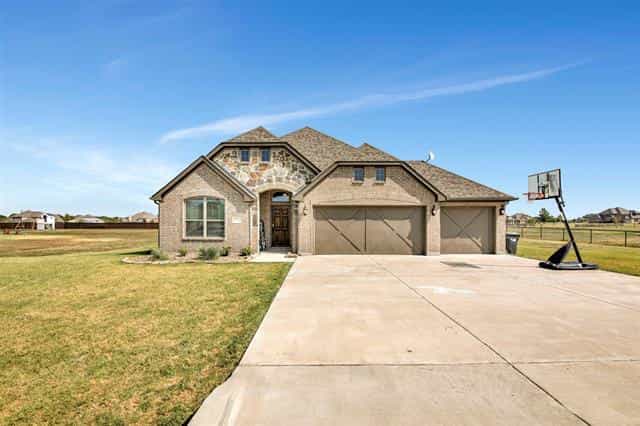 House in Blue Ridge, Texas 12147552