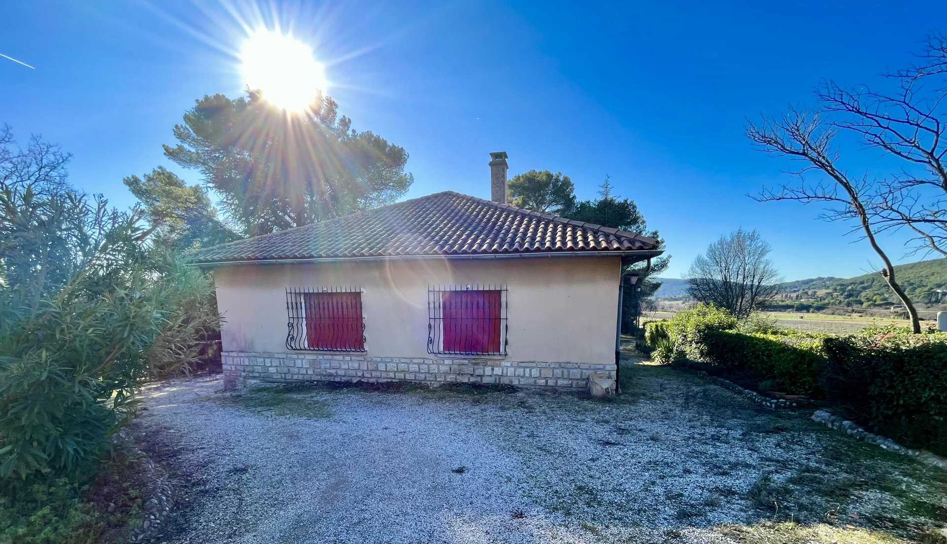 Hus i Beaurecueil, Provence-Alpes-Cote d'Azur 12147698