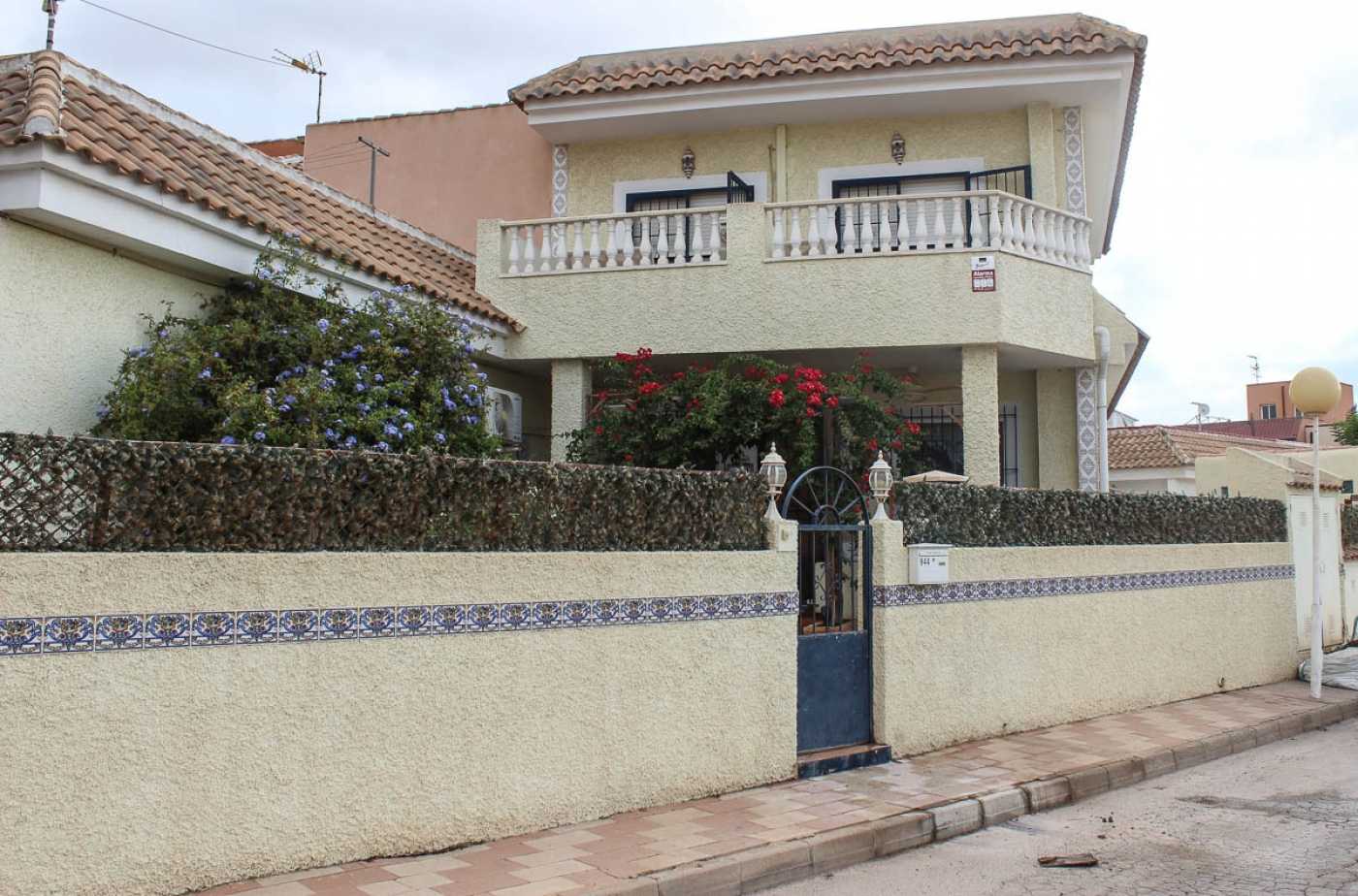 House in Los Alcázares, Región de Murcia 12148812