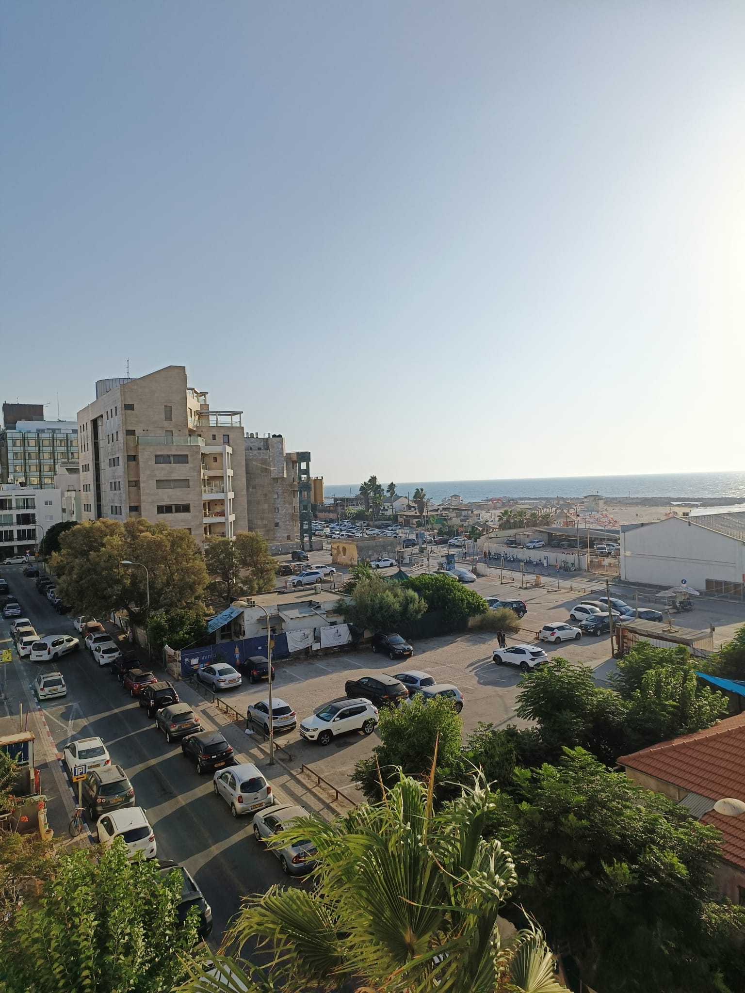 Condominium in Tel Aviv-Yafo, 18 Hoshe'a Street 12149543