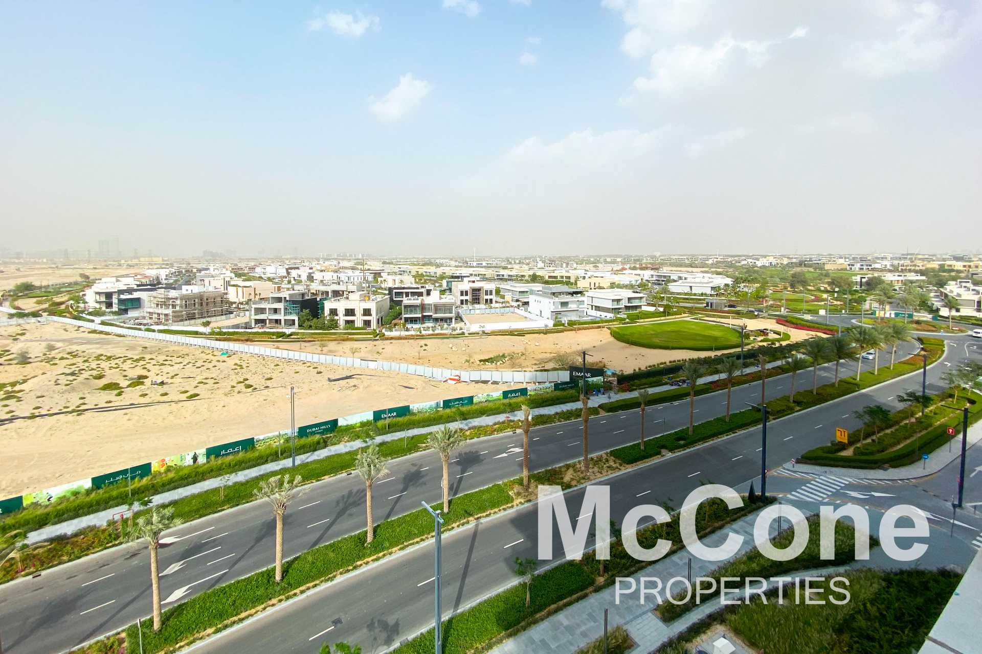 Condominium in دبي, دبي 12150677