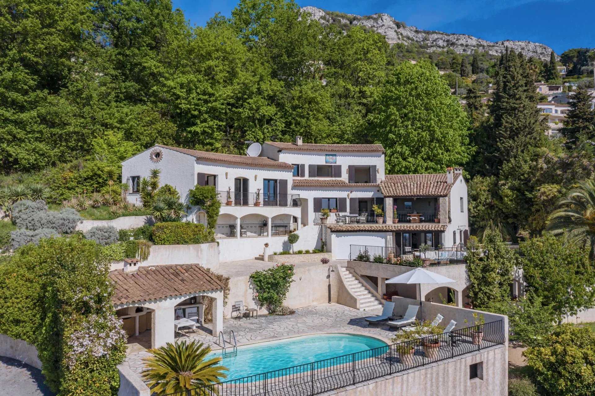 rumah dalam Vence, Provence-Alpes-Côte d'Azur 12151802