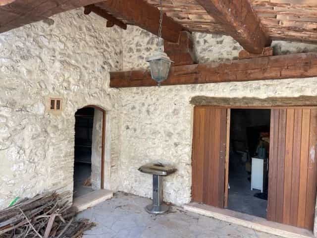 Haus im La Colle-sur-Loup, Provence-Alpes-Côte d'Azur 12151812