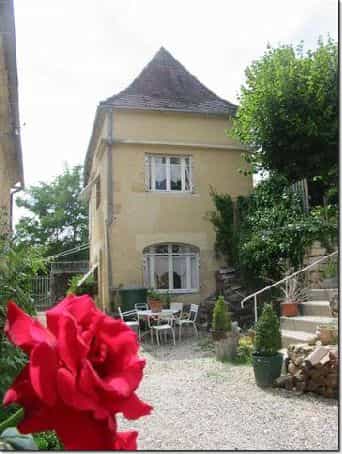 Casa nel Saint-Cyprien, Nouvelle-Aquitaine 12151949