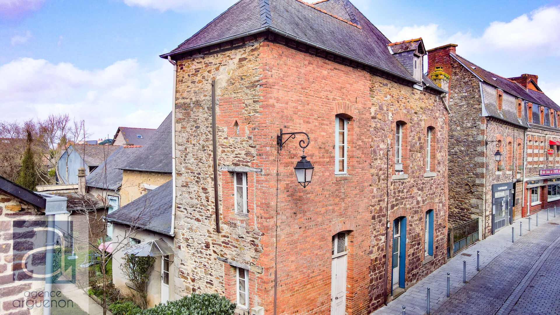 House in Saint-Méen-le-Grand, Brittany 12152086