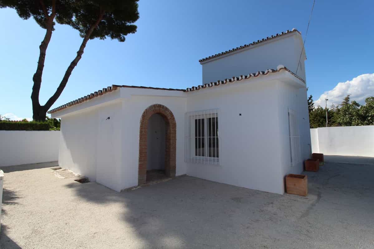 σπίτι σε San Pedro de Alcantara, Ανδαλουσία 12152139