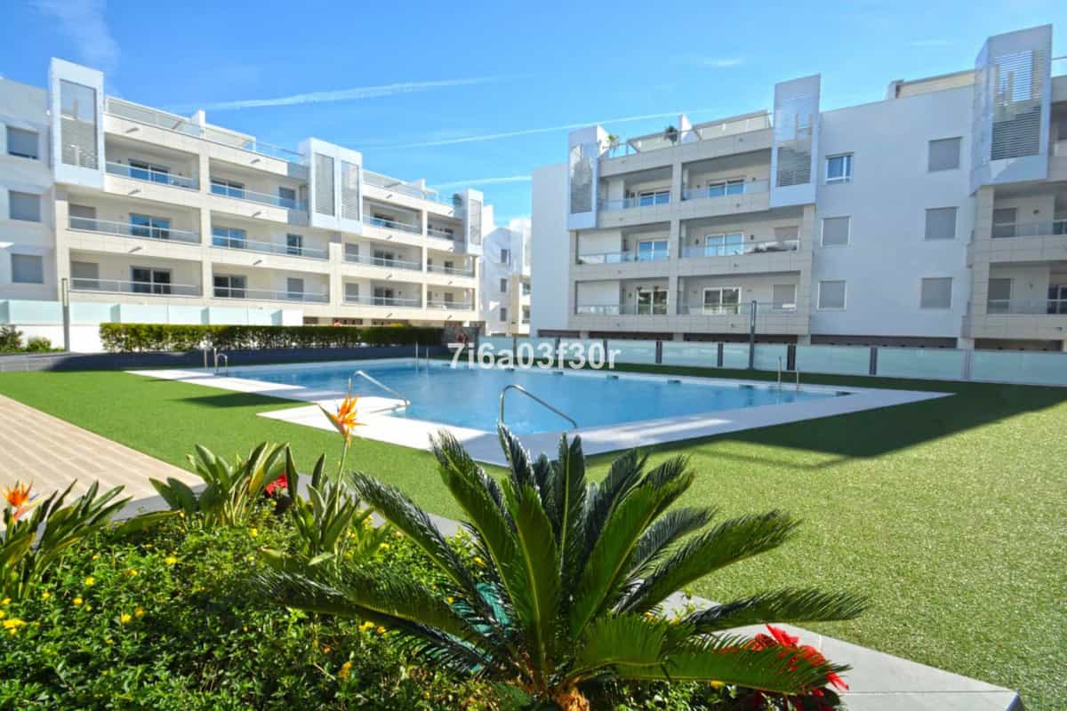 Condominium in San Pedro de Alcantara, Andalusia 12152495