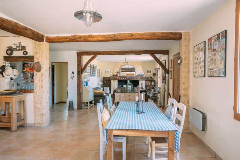 Dom w Castelnau d'Auzan, Occitanie 12152663
