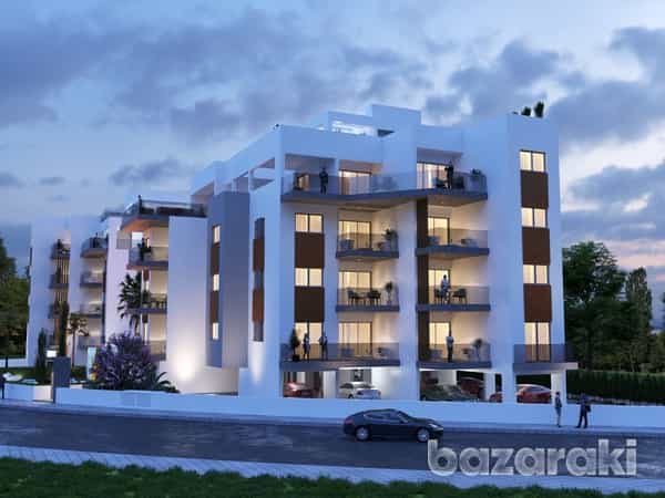 Condominium in Agios Athanasios, Limassol 12153073