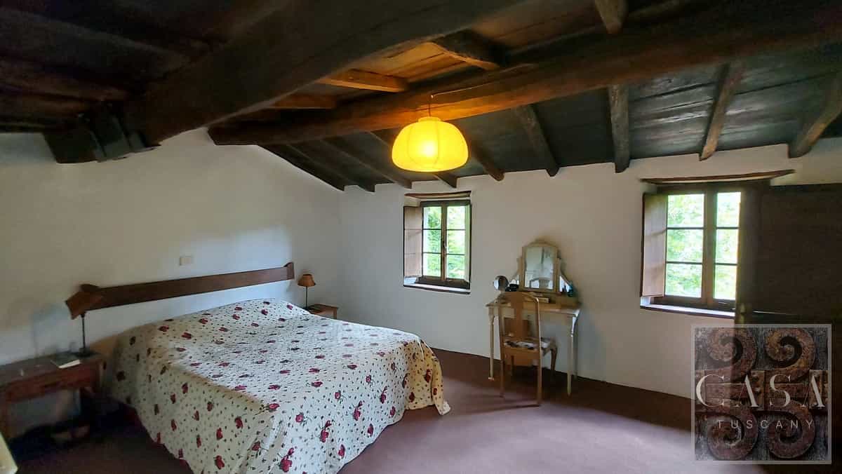 жилой дом в Coreglia Antelminelli, Tuscany 12153508