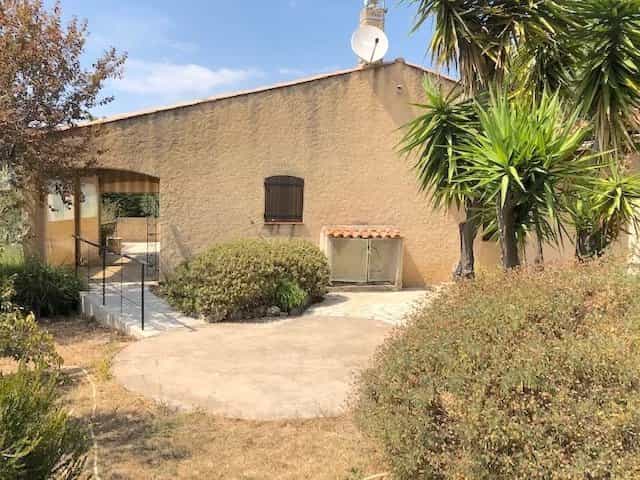 House in Claviers, Provence-Alpes-Cote d'Azur 12153540