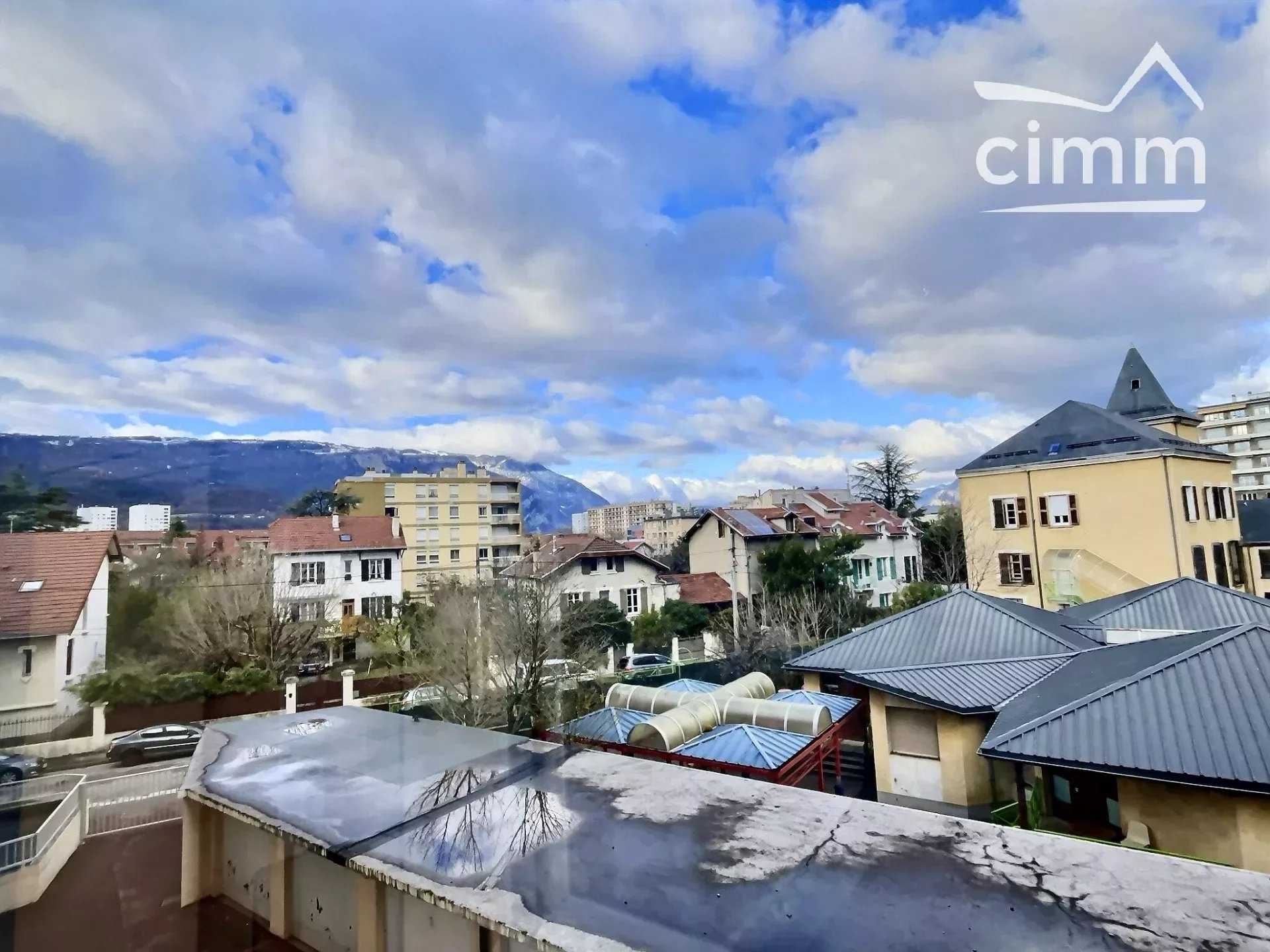 Condominio en Grenoble, Auvernia-Ródano-Alpes 12153713