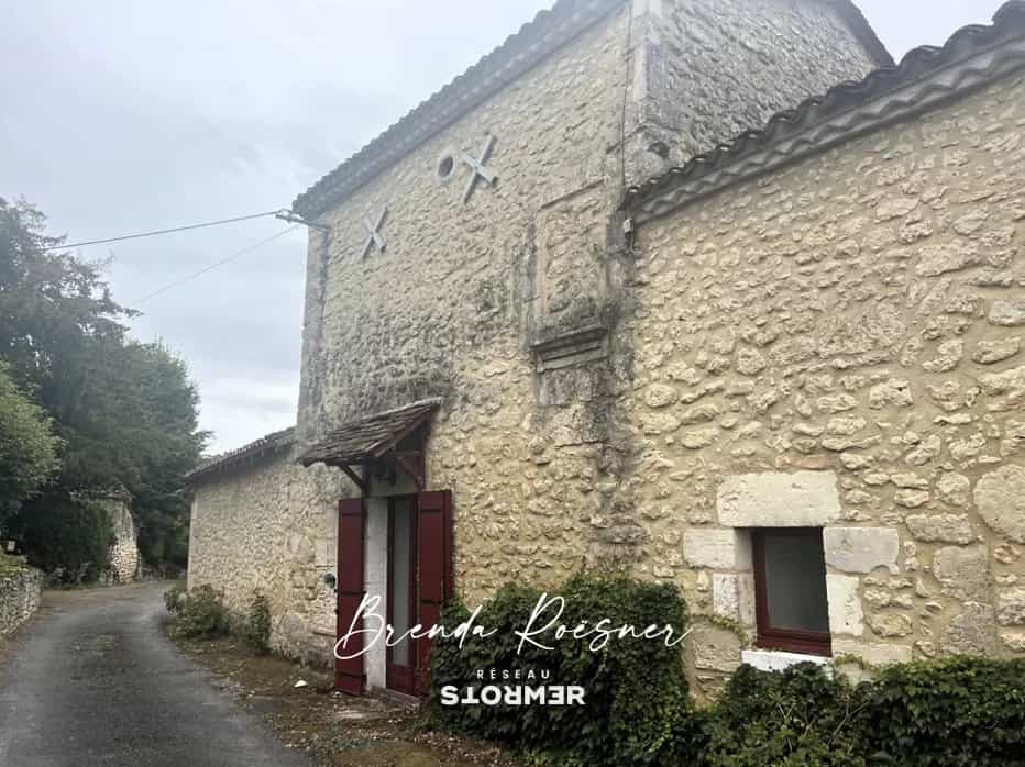 σπίτι σε Clermont-de-Beauregard, Nouvelle-Aquitaine 12153811