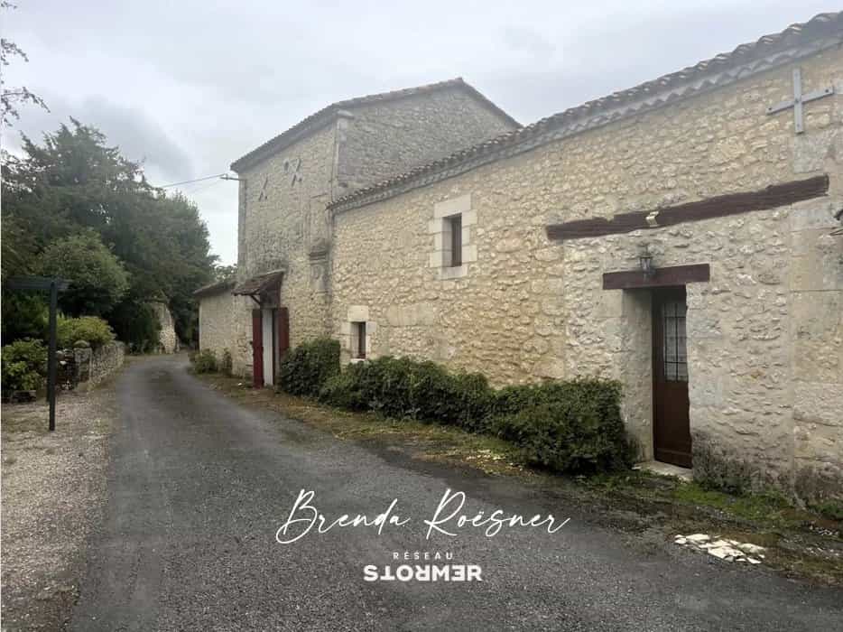 Жилой в Clermont-de-Beauregard, Dordogne 12153811