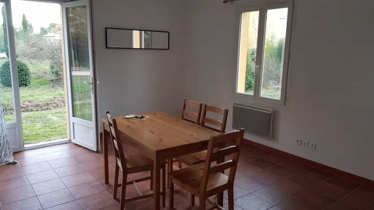House in Venelles, Provence-Alpes-Cote d'Azur 12153899