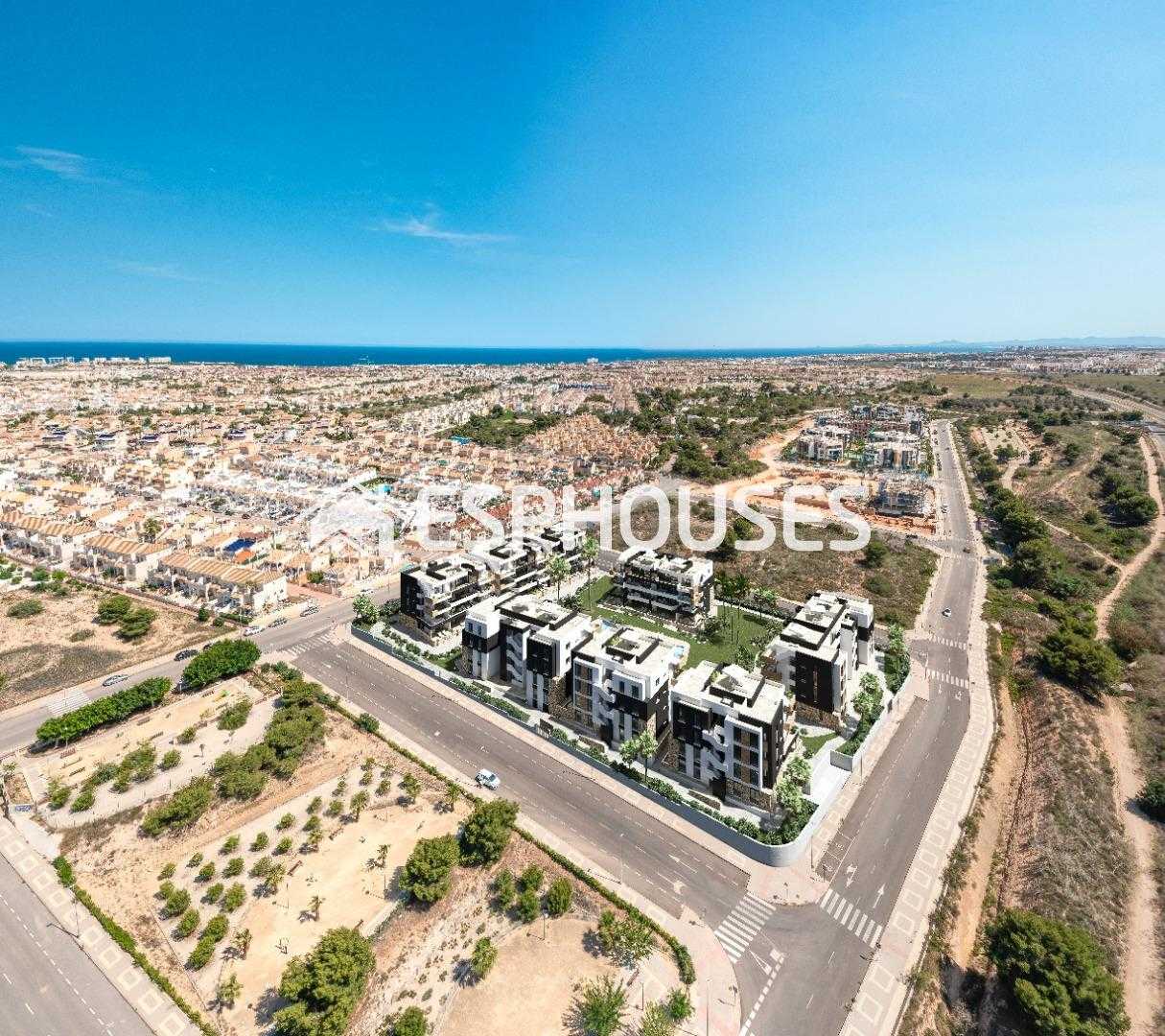 Condominium in Orihuela, Comunidad Valenciana 12154194