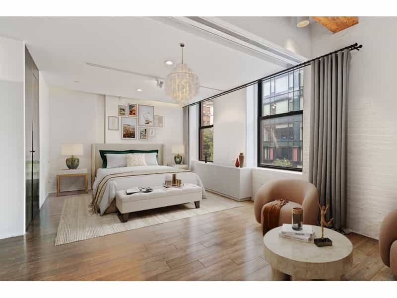 Condominium in New York, New York 12154400