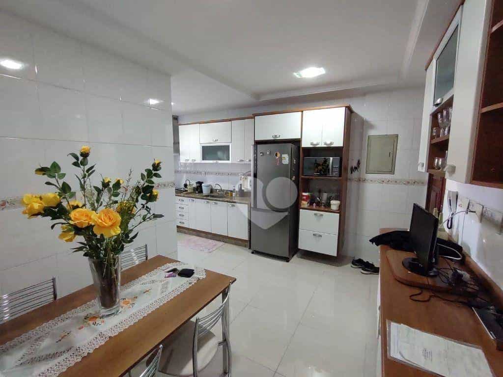 Квартира в Recreio dos Bandeirantes, Ріо-де-Жанейро 12154525