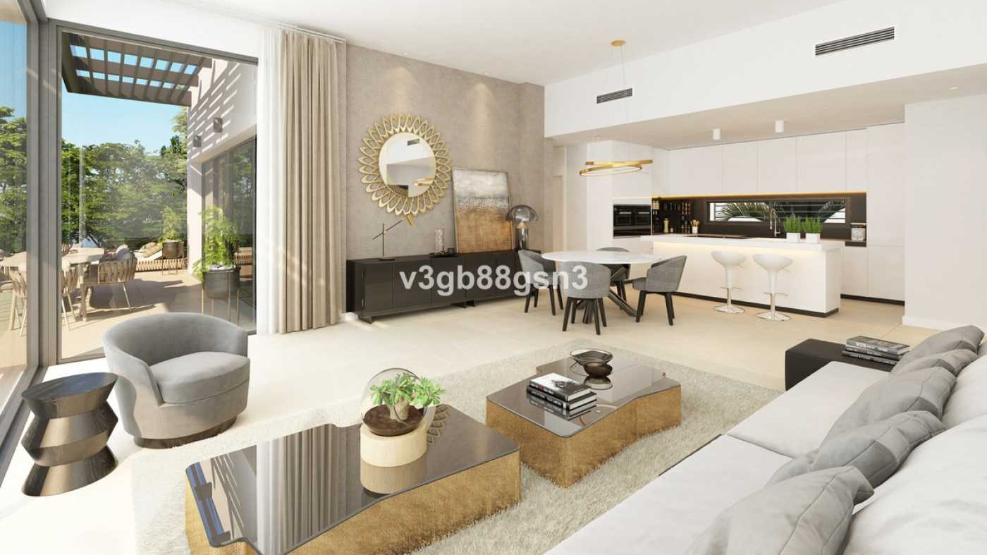 Condominium in Benahavis, Andalusia 12155300