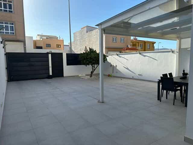 Dom w Sardina, Canary Islands 12155806
