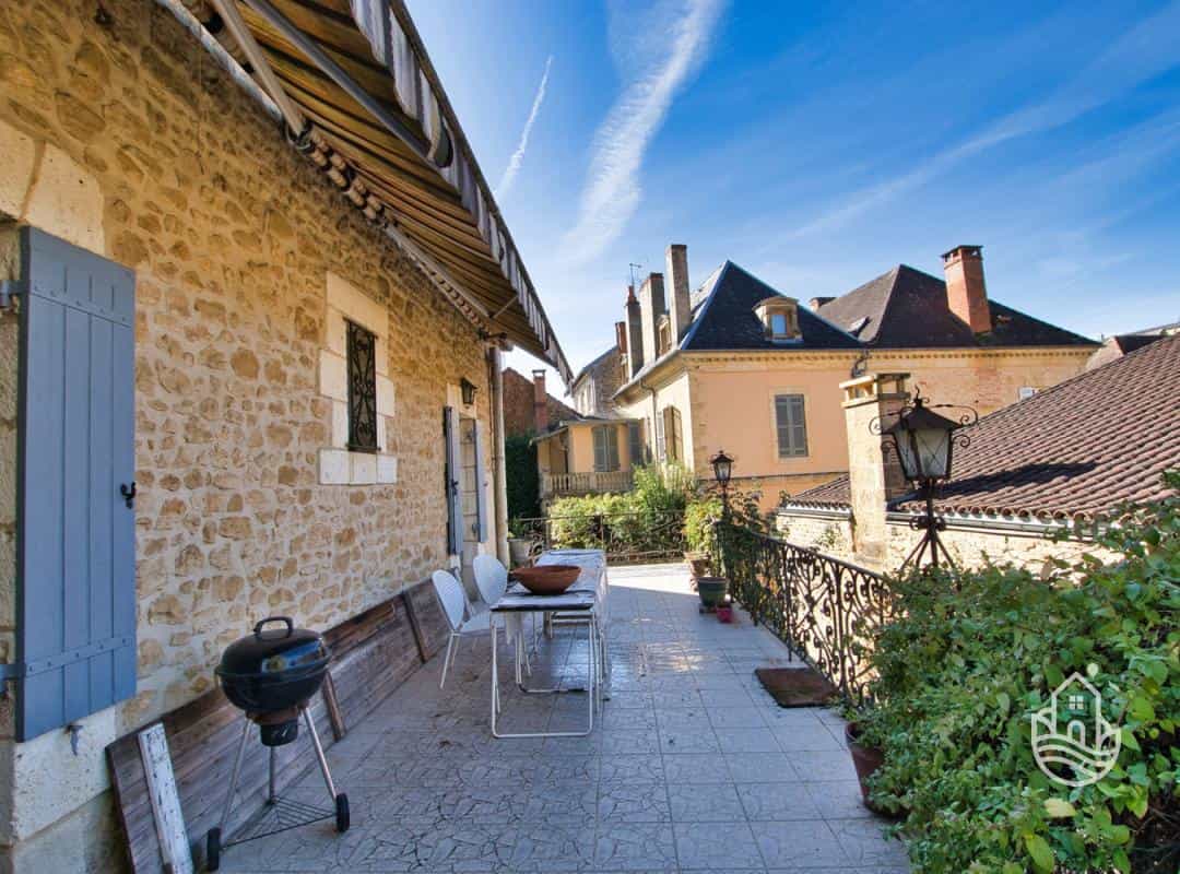 Rumah di Sarlat-la-Caneda, Nouvelle-Aquitaine 12155919
