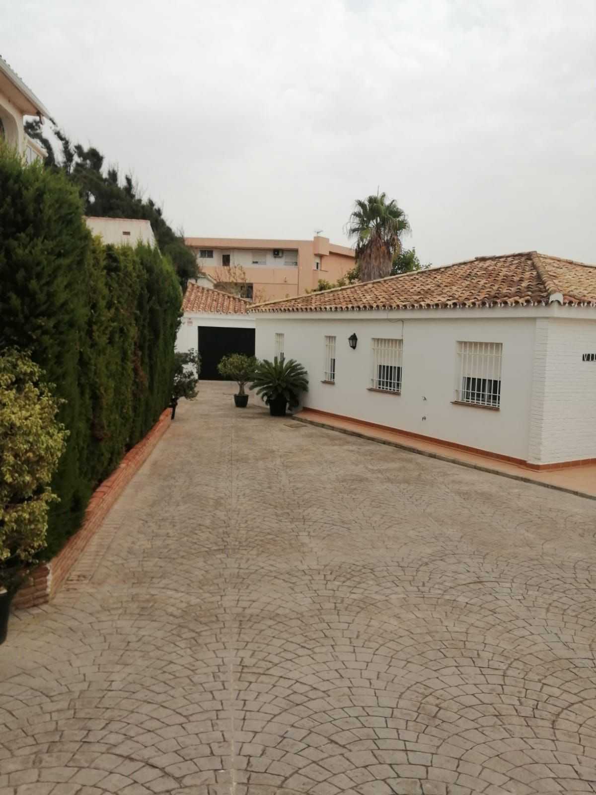 بيت في Sotogrande, Andalusia 12156258