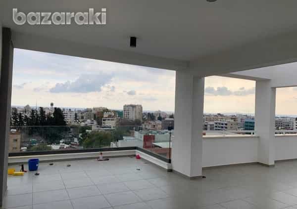 Condominium in Limasol, Lemesos 12156605