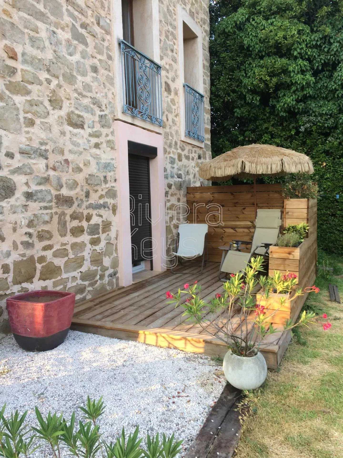 casa en Le Muy, Provence-Alpes-Cote d'Azur 12157045