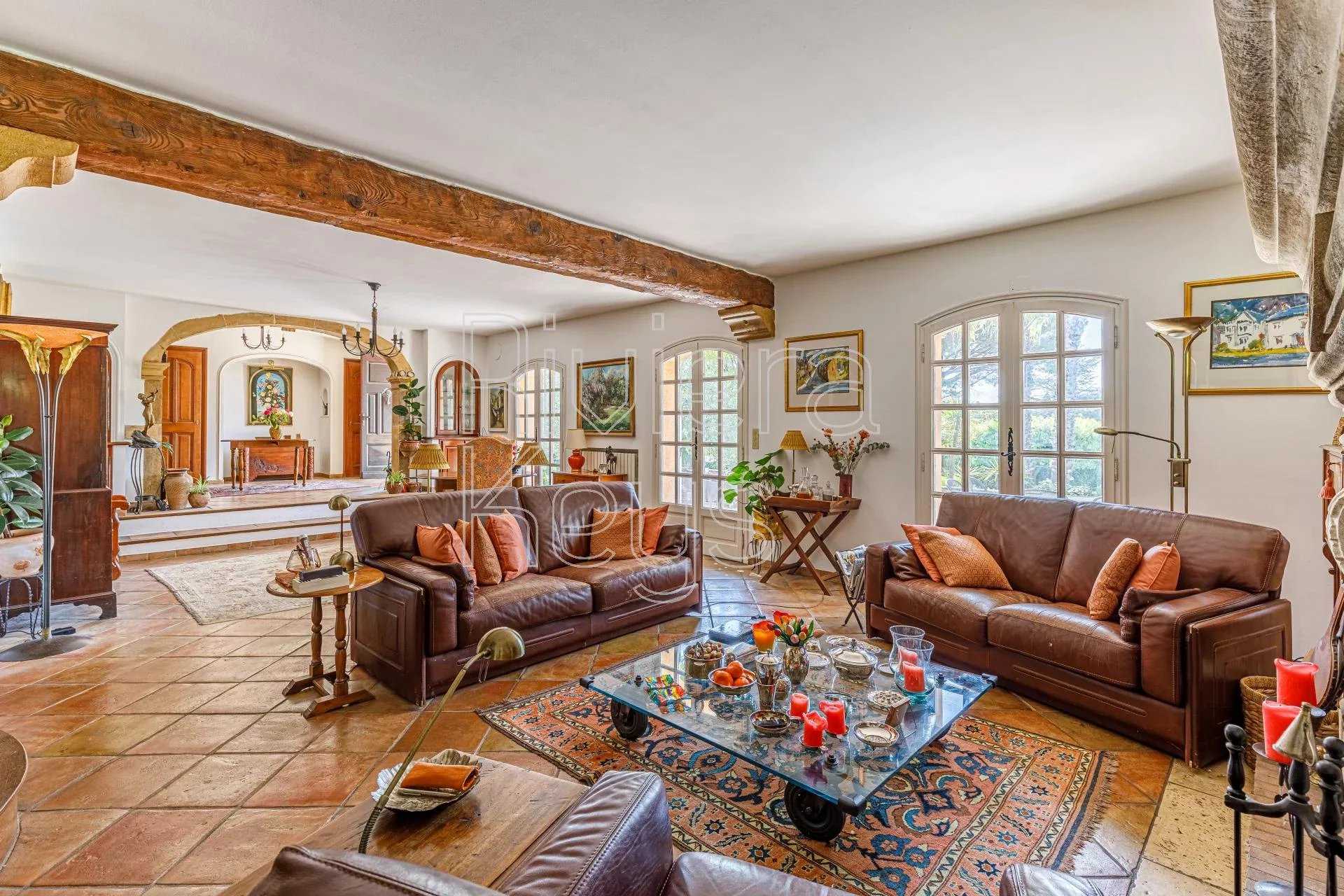 House in Auribeau-sur-Siagne, Provence-Alpes-Cote d'Azur 12157162