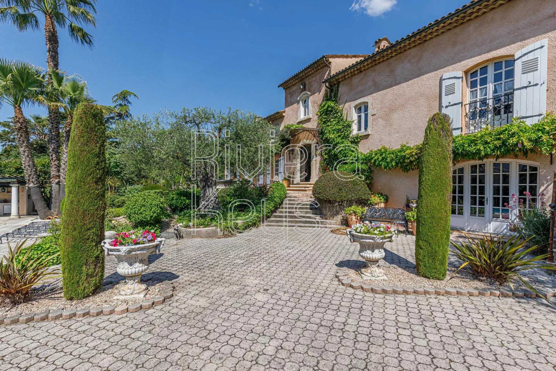 rumah dalam Auribeau-sur-Siagne, Provence-Alpes-Côte d'Azur 12157162