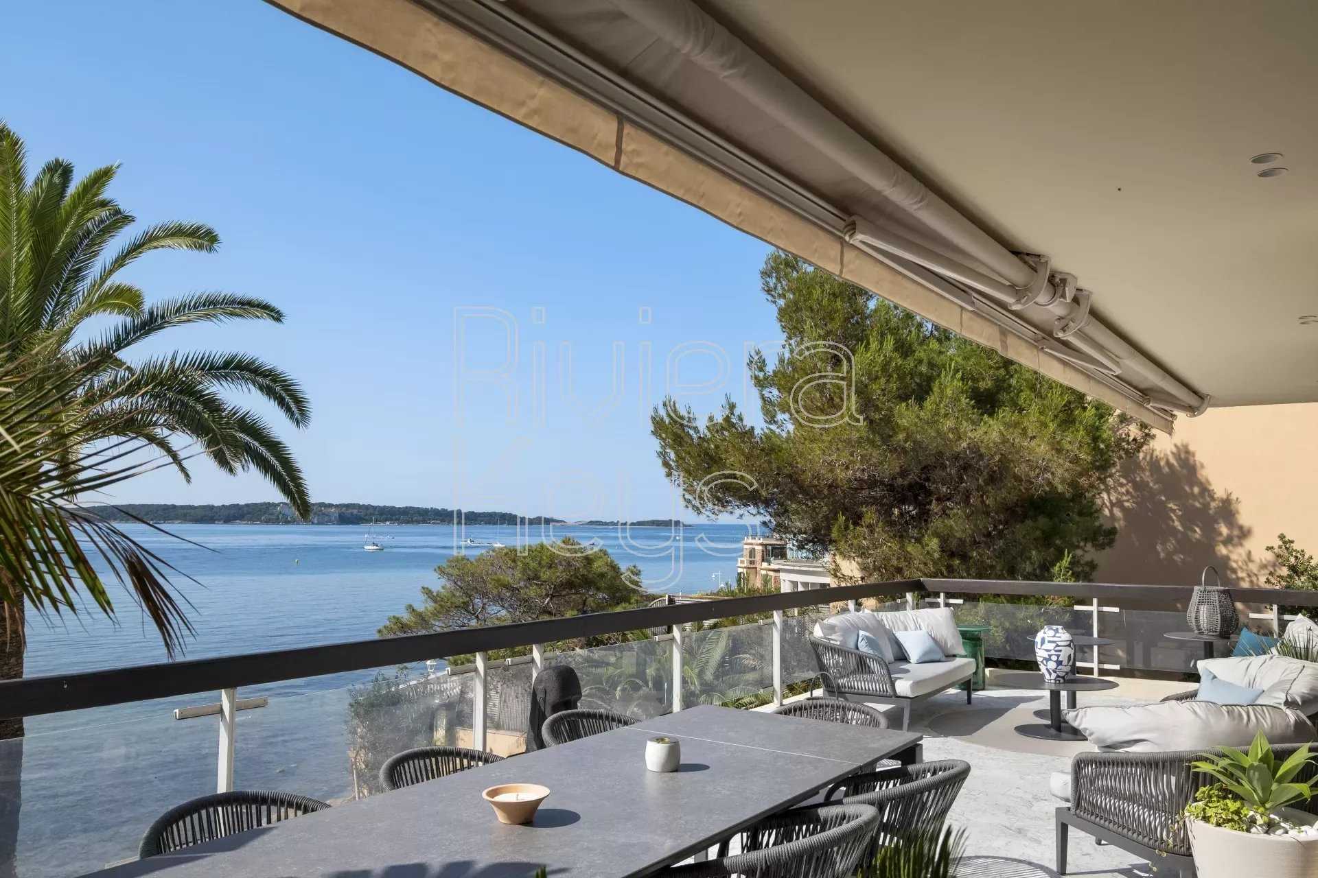 Kondominium di Cannes, Provence-Alpes-Cote d'Azur 12157195
